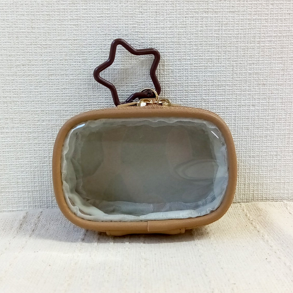 P-ノンキャラ】もっと小さいお人形のポーチ - 株式会社ハゴロモ